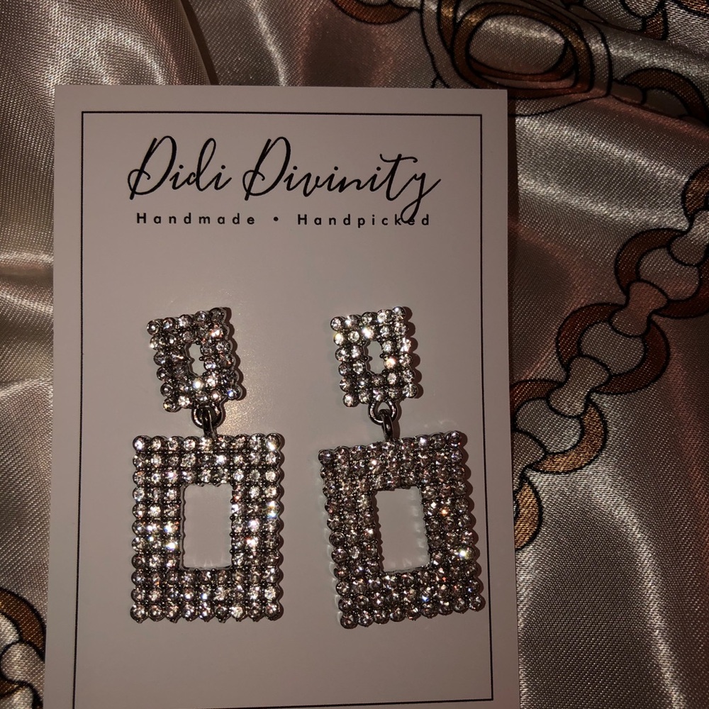 Silver mini glam